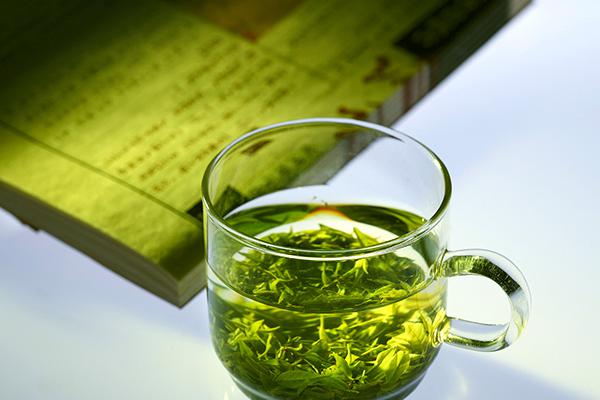 每天喝绿茶能减肥吗（每天喝绿茶可以减肥吗）